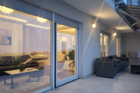 Rijeka, Turnić, trosoban stan - luksuzna oaza s pogledom na more