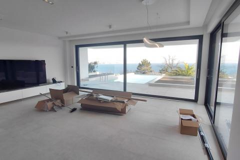 Flat/Appartement Punta Kolova, Opatija, 238m2