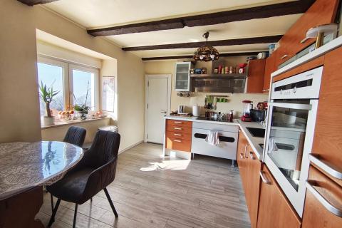 Huis Hreljin, Bakar, 279m2