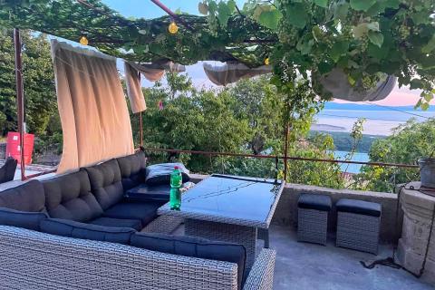 Huis Hreljin, Bakar, 279m2