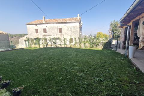 Istra, Barban, Hrboki - kamena kuća s bazenom 100 m2