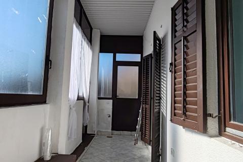 Rijeka, Zamet - dvije stambene jedinice s okućnicom