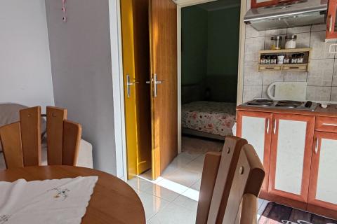 Rijeka, Zamet - dvije stambene jedinice s okućnicom