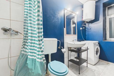 Zagreb, Donji grad - trosoban stan 76 m2, tramvaj zona, parking