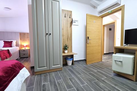 Istra, Umag okolica-renovirani pansion sa 16 soba