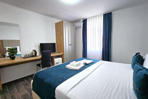 Istra, Umag okolica-renovirani pansion sa 16 soba