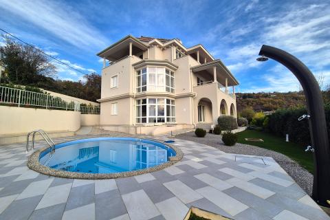 Huis Poljane, Opatija - Okolica, 550m2