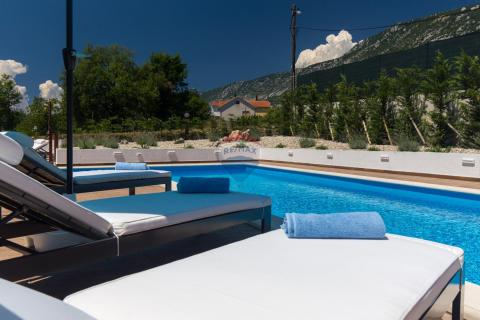 Flat/Appartement Tribalj, Vinodolska Općina, 170m2