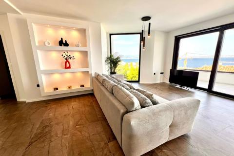 Flat/Appartement Ičići, Opatija - Okolica, 150m2