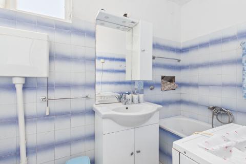 Istra, Rovinj- stan na traženoj lokaciji - pogled more