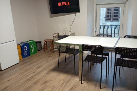 Istra, Buzet renoviran trosoban stan