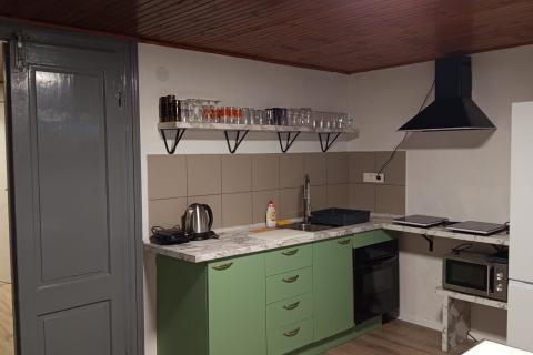 Istra, Buzet renoviran trosoban stan