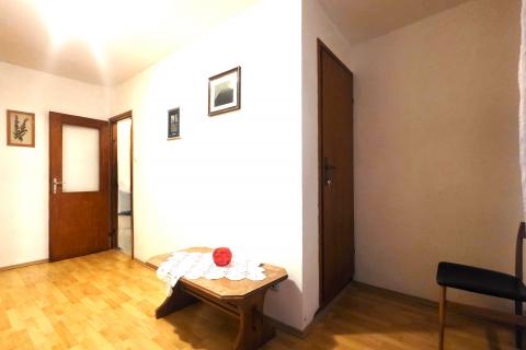 Istra,Brtonigla-Kamena istarska kuća u centru,balkon,mansarda