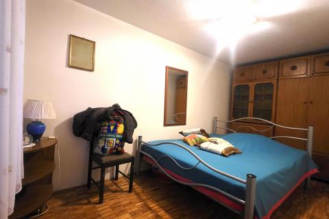 Istra,Brtonigla-Kamena istarska kuća u centru,balkon,mansarda