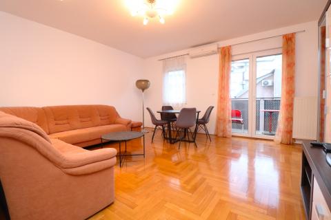 Tre&scaron;njevka &ndash; Kranjčevićeva, dvosobni stan s parkingom, 64m2