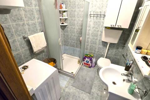 Rovinj, odličan stan u zgradi, 50m2, Dubrovačka ulica