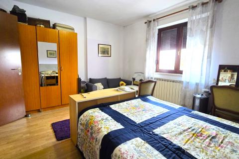 Rovinj, odličan stan u zgradi, 50m2, Dubrovačka ulica