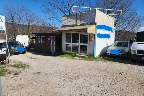 Bedrijfspand Tiblja&scaron;i, Rijeka, 310m2