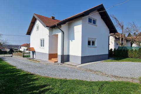 POPOVAČA, Veliko brdo-samostojeća kuća sa imanjem