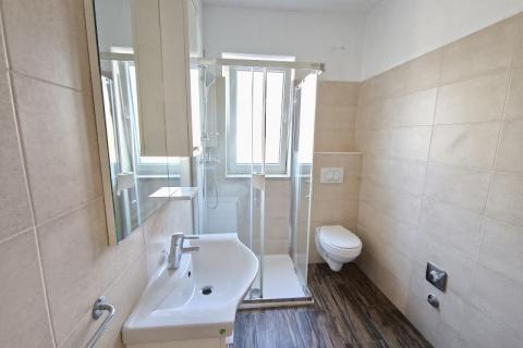 Rijeka, Matulji - trosoban stan  s balkonom