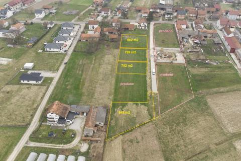 Bouwgrond Odranski Obrež, Brezovica, 782m2