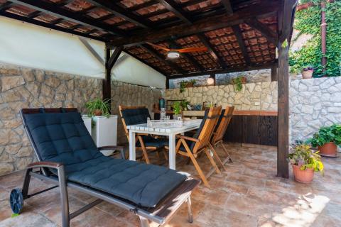 Flat/Appartement Ba&scaron;ka, 60m2