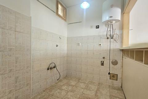 Zagreb, Trnsko - stan s odvojenom spavaćom sobom