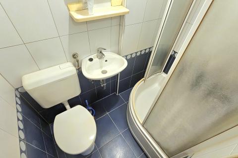 Zagreb, Trnsko - stan s odvojenom spavaćom sobom