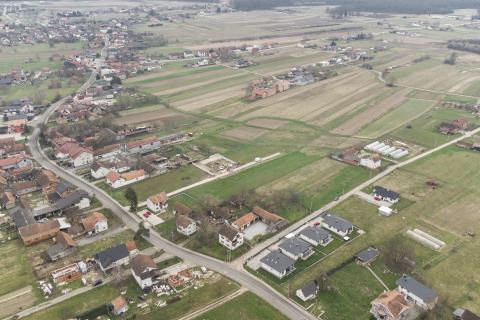 Bouwgrond Odranski Obrež, Brezovica, 782m2