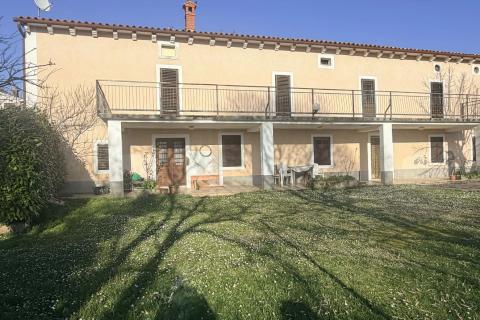 Haus Svetvinčenat, 400m2