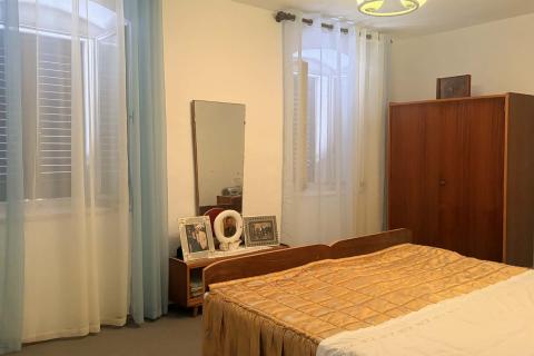 Haus Svetvinčenat, 400m2