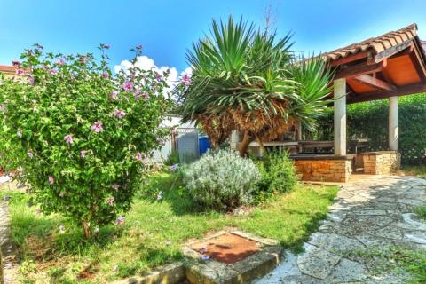 Istra,Poreč- Stan s vrtom 800 m od centra i plaže