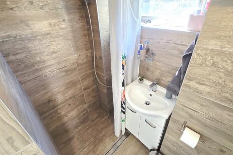 Krk, Omi&scaron;alj | Autentična kamena kuća s 2 spavaće sobe, terasa  