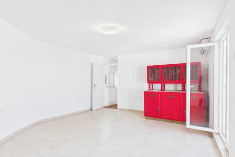 Нови-Винодолски &ndash; Дом в старом городе, вторая линия от моря