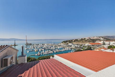 Нови-Винодолски &ndash; Дом в старом городе, вторая линия от моря