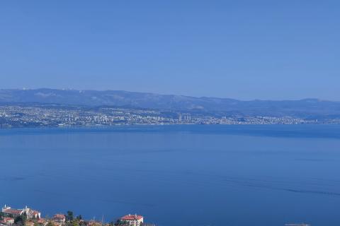 Opatijska rivijera, Lovran - penthouse s krovnim bazenom i prekrasnim pogledom