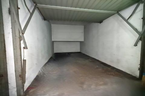 Garage Siget, Novi Zagreb - Zapad, 12m2