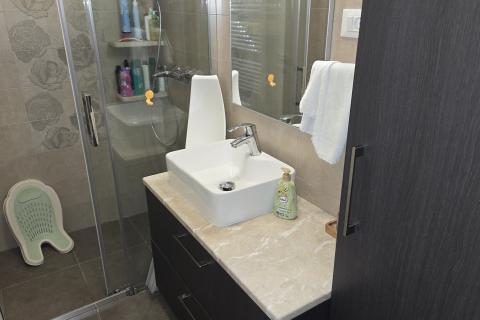 PAZIN, okolica- stan sa dvije spavaće sobe i garsonijera