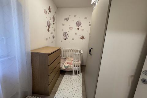 PAZIN, okolica- stan sa dvije spavaće sobe i garsonijera