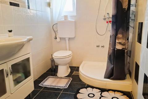 Novigrad, dvosoban stan s terasom i pogledom na more 34, 48 m2