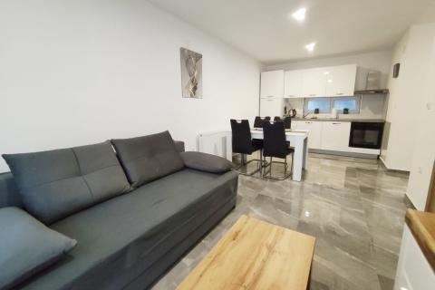 Ogulin, moderna kuća s 5 stambenih jedinica