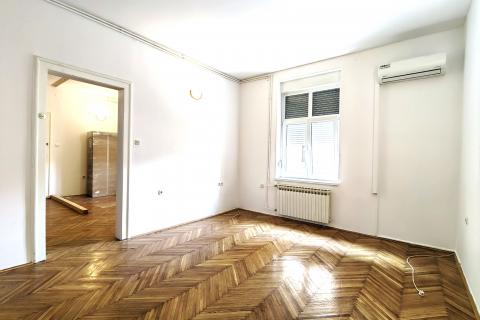 Condo/Apartment Donji grad, Donji Grad, 44m2