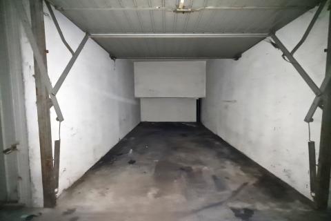 Zagreb, Siget &ndash; garaža 12m2