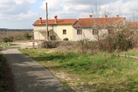 ISTRA- građevinsko zemlji&scaron;te s građevinskom dozvolom