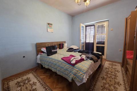 Rijeka, Drenova, Kuća s okućnicom i garažom, 300m2