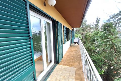 Opatija, Veprinac - samostojeća kuća s dva stana