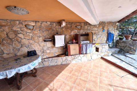 Opatija, Veprinac - samostojeća kuća s dva stana