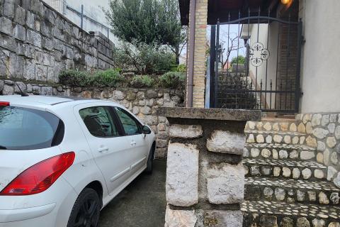 Rijeka - hedonistički stan od 110m2 s parkingom i okućnicom