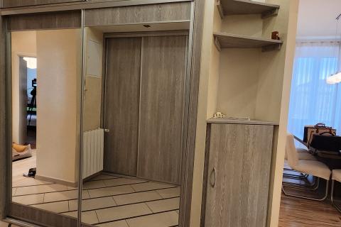 Rijeka, centar - poslovni prostor, stan 1 kat