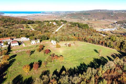 Istria, Ka&scaron;tel &ndash; Terreno edificabile per investimento con vista panoramica